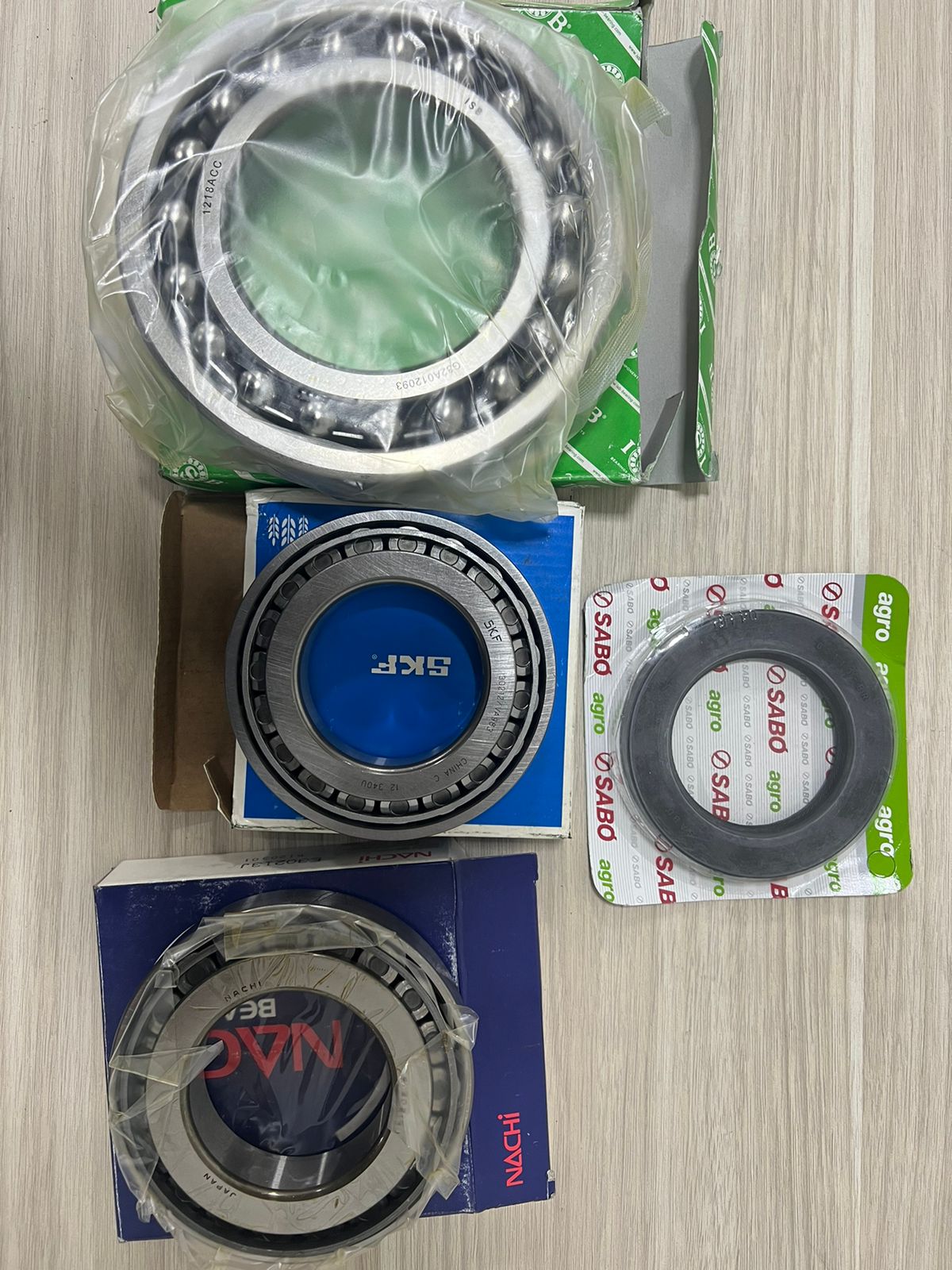 Substituição de rolamentos e retentores